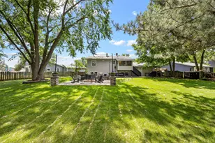 2434 Oakdale Ct, Aurora, IL 60504 - Photo 34
