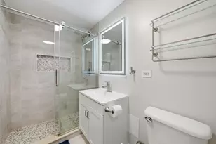 6233 N Niagara Ave, Chicago, IL 60631 - Photo 8