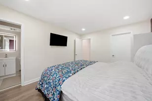 6233 N Niagara Ave, Chicago, IL 60631 - Photo 10