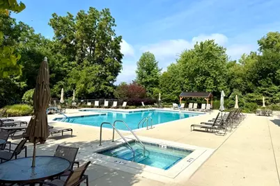 5952 Leeds Road, Hoffman Estates, IL 60192 - Photo 28