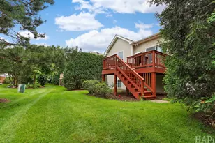 5952 Leeds Rd, Hoffman Estates, IL 60192 - Photo 22