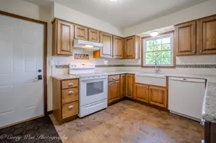 1N164 Stargrass Ln, Elburn, IL 60119 - Photo 16