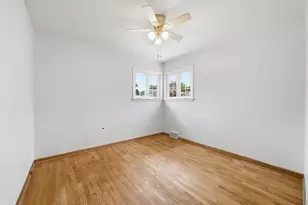 5835 Reba St, Morton Grove, IL 60053 - Photo 20