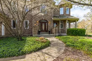 38868 N Oakcrest Ln, Wadsworth, IL 60083 - Photo 2