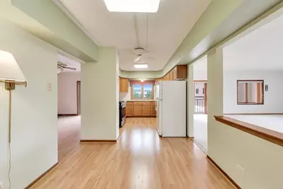 201 N Vail Avenue #409, Arlington Heights, IL 60004 - Photo 6