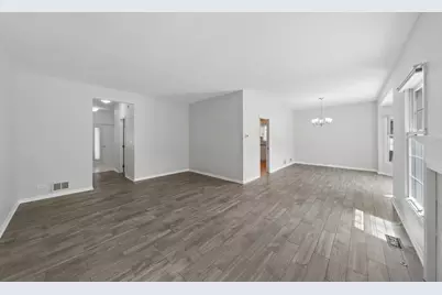875 W Wilson Street, Palatine, IL 60067 - Photo 8
