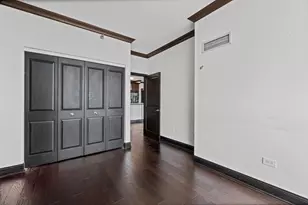 1841 S Calumet Ave, Chicago, IL 60616 - Photo 12