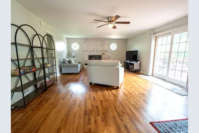 17011 Danielle Court, Oak Forest, IL 60452 - Photo 8