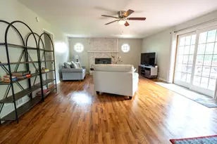 17011 Danielle Ct, Oak Forest, IL 60452 - Photo 8