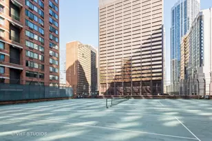 211 E Ohio St, Chicago, IL 60611 - Photo 14