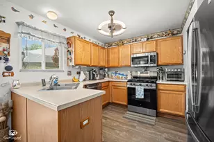1801 Caton Ridge Dr, Plainfield, IL 60586 - Photo 10