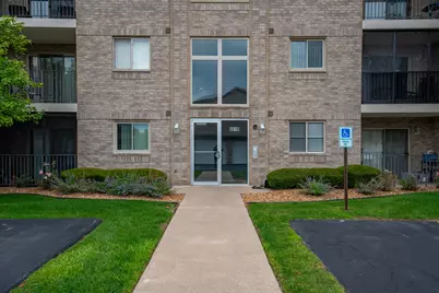 6810 Ridge Point Drive #1A, Oak Forest, IL 60452 - Photo 2