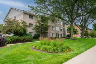 6810 Ridge Point Dr, Oak Forest, IL 60452 - Photo 20