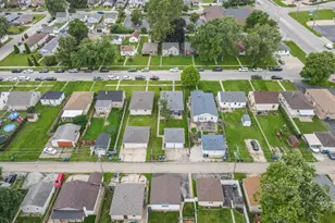 260 N Clinton Ave, Bradley, IL 60915 - Photo 32