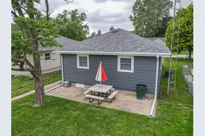 260 N Clinton Avenue, Bradley, IL 60915 - Photo 20