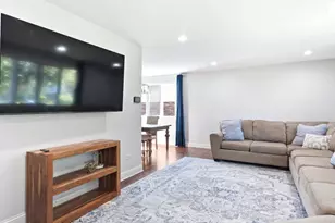 7324 W 154th St, Orland Park, IL 60462 - Photo 4