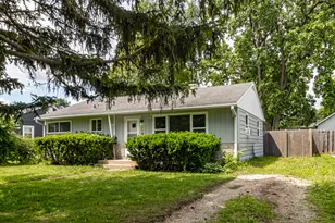 1038 Landon Ave, Winthrop Harbor, IL 60096 - Photo 2