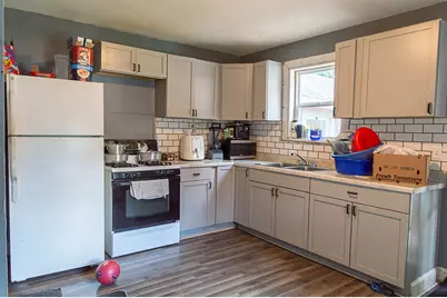 710 Kishwaukee Street, Rockford, IL 61104 - Photo 2