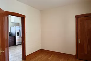 2252 N Laramie Ave, Chicago, IL 60639 - Photo 10