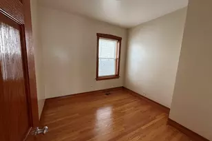 2252 N Laramie Ave, Chicago, IL 60639 - Photo 8