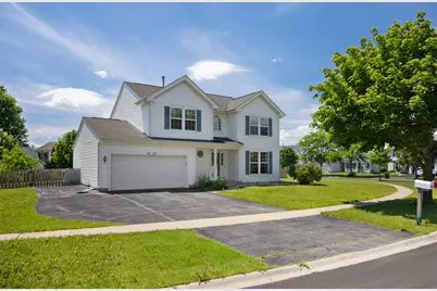 5687 McKenzie Drive, Lake in the Hills, IL 60156 - Photo 2