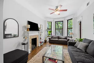3551 N Reta Ave, Chicago, IL 60657 - Photo 2
