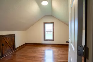 110 N Vine St, Armington, IL 61721 - Photo 18