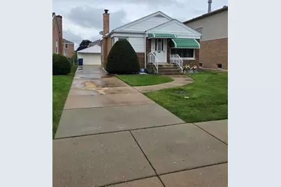 7416 W Winnemac Avenue, Harwood Heights, IL 60706 - Photo 2