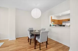 218 Polo Club Dr, Glendale Heights, IL 60139 - Photo 4