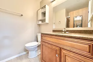 1202 Clearview Ct, Buffalo Grove, IL 60089 - Photo 14