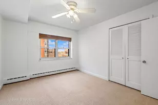 4980 N Marine Dr, Chicago, IL 60640 - Photo 8