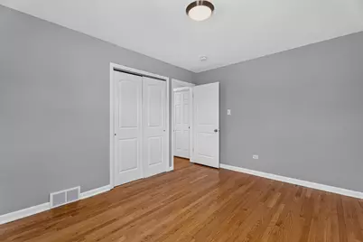 16358 Drexel Avenue, South Holland, IL 60473 - Photo 8