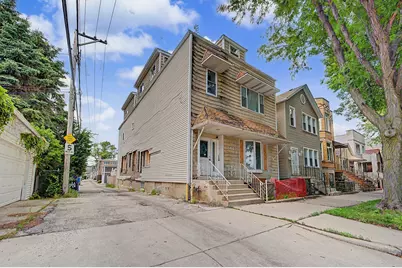 3442 S Lowe Avenue, Chicago, IL 60616 - Photo 1