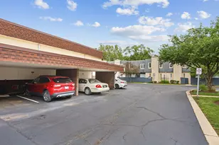 4038 W Almansa Ln, Oak Lawn, IL 60453 - Photo 14