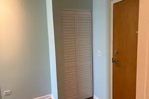 1122 W Catalpa Ave, Chicago, IL 60640 - Photo 14