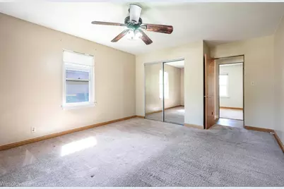 1714 Mayfield Avenue, Joliet, IL 60435 - Photo 18