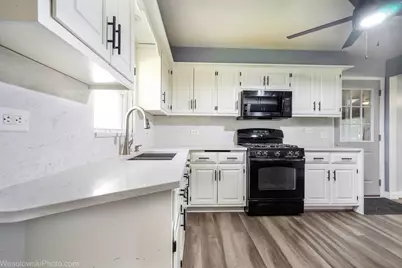 1714 Mayfield Avenue, Joliet, IL 60435 - Photo 12