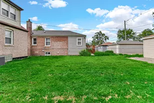 12755 S Parnell St, Chicago, IL 60628 - Photo 24