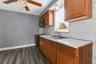 12755 S Parnell St, Chicago, IL 60628 - Photo 10