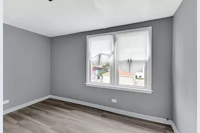 12755 S Parnell Street, Chicago, IL 60628 - Photo 16