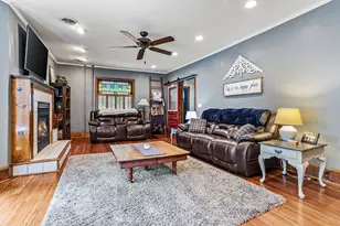 206 N Pine St, Momence, IL 60954 - Photo 10