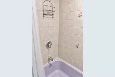5445 W Melrose Street, Chicago, IL 60641 - Photo 20