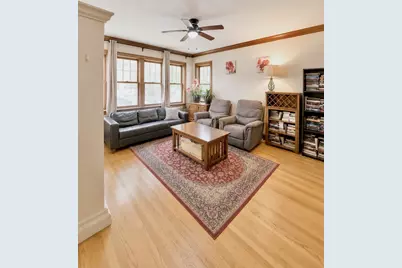 5445 W Melrose Street, Chicago, IL 60641 - Photo 6