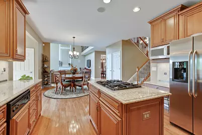 10 Eagle Ridge Drive, Hawthorn Woods, IL 60047 - Photo 14