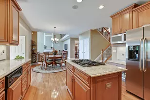 10 Eagle Ridge Dr, Hawthorn Woods, IL 60047 - Photo 14