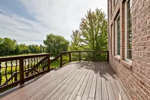 10 Eagle Ridge Dr, Hawthorn Woods, IL 60047 - Photo 30
