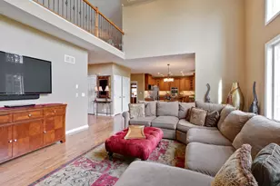 10 Eagle Ridge Dr, Hawthorn Woods, IL 60047 - Photo 8