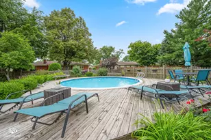 226 Meadowwood Dr, Joliet, IL 60431 - Photo 4