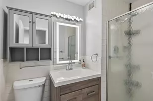 6301 N Sheridan Rd, Chicago, IL 60660 - Photo 16