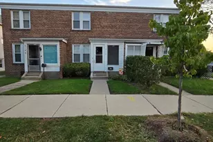 5157 W Ainslie St, Chicago, IL 60630 - Photo 2